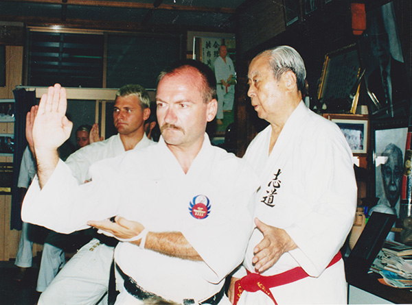 Naha, Okinawa - Shidokan Dojo, 2002